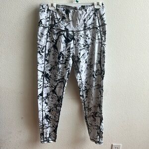 Black and white marbled workout/yoga pants